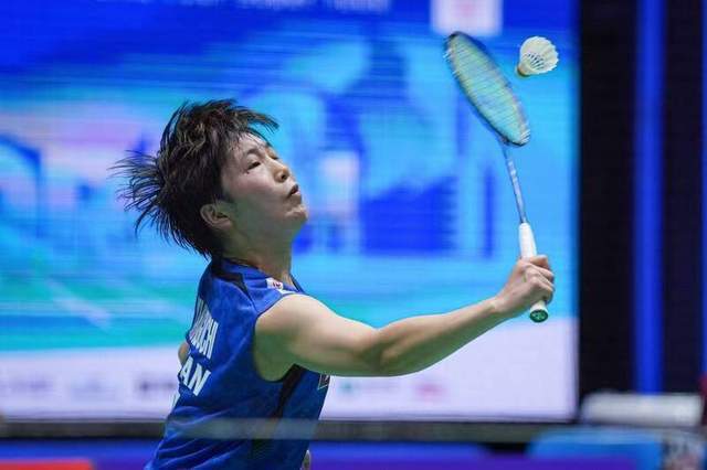 请遵循当地 请遵循当地