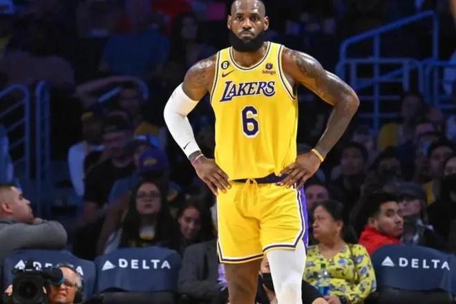 转会与留队 转会与留队